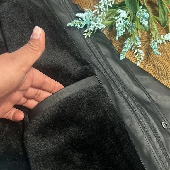 F Collection Leather Jacket - Picture 7 of 9